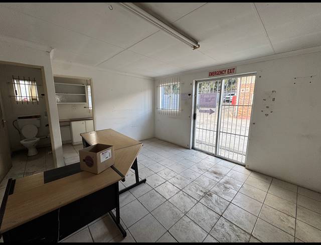 920M² WAREHOUSE TO LET IN TECHNIKON